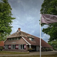 B&B&More Hoeve de Haar logo - Similar company to Think Pink Mindfulness And More
