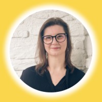 simply-good-coaching logo - Similar company to Paperwings Podcast