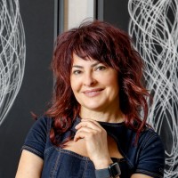 Ina Damyanova - ID Design logo - Similar company to Hoeks Barbecues