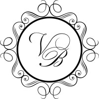 Versailles Beauté logo - Similar company to Glossy