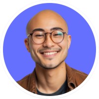 Larry AI logo - Similar company to Btscomet