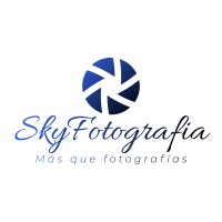 SkyFotografia logo - Similar company to Couple Media Marketing