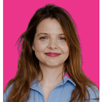 Olya Lakt logo - Similar company to Dk