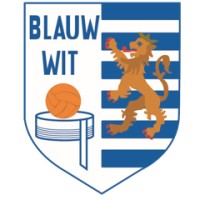 AKC Blauw Wit logo - Similar company to Dos'46/Vdk Groep