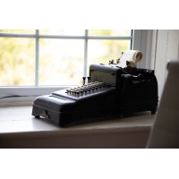 Calculator & Co logo - Similar company to In Line Bookkeeping & Administrative Solutions Ltd.