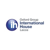 International House Oxford Group Lecce logo - Similar company to Unicapp
