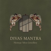 Divas Mantra logo - Similar company to Mookuthi