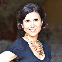 Dr Kristen Bentson | YouAnew Lifestyle Nutrition logo - Similar company to Dr. The Real Deal Love