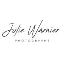 Julie Warnier - Photographe de mariage, famille et portraits logo - Similar company to Neon
