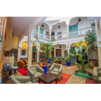 Riad Zinoun logo - Similar company to Riad O