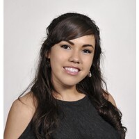 Voiceover Talent - Maureen Recalde logo - Similar company to Freelance Voiceover Talent