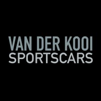 Van Der Kooi Sportscars logo - Similar company to Steencentrum Utrecht