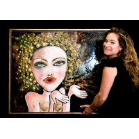 Maartje van Berkel | Luxury & glossy eyecatchers logo - Similar company to Mac Bay