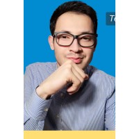 English with Mike logo - Similar company to Alterity.Pl