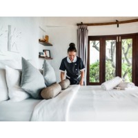 werken in een hotel logo - Similar company to Massa Vecchia S.R.L. | Bike Hotel In Tuscany