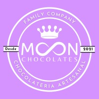 Moon Chocolatería Bogotá logo - Similar company to Estilistos. App De Servicios De Belleza A Domicilio.