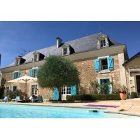 Le Grand Courtiou logo - Similar company to Volt District