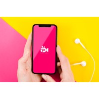 optuube logo - Similar company to La Entertainment