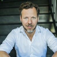 Ben Tiggelaar logo - Similar company to Ictro