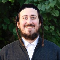 Reb Adam Coaching logo - Similar company to Listen App