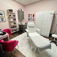 SOesthetic Med Spa logo - Similar company to Bella G Beauty Studio & Med Spa