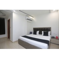Ashirwad Hotel & Banquets