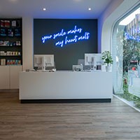 tooth dental care logo - Similar company to Dista Carts