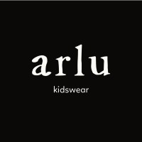 Arlu Kidswear logo - Similar company to León & Bird