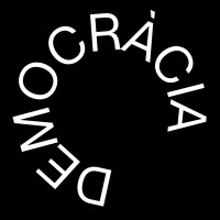 democràcia estudi logo - Similar company to La Tecla Studio
