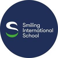 Smiling International School logo - Similar company to Dotcampus